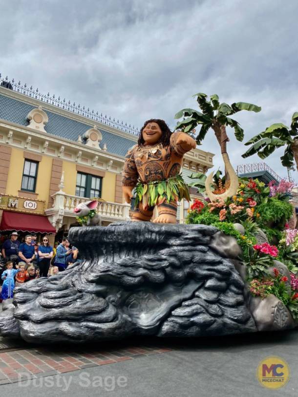 Magic Happens Parade, Disneyland’s Magic Happens Parade Returns – Essential Guide!