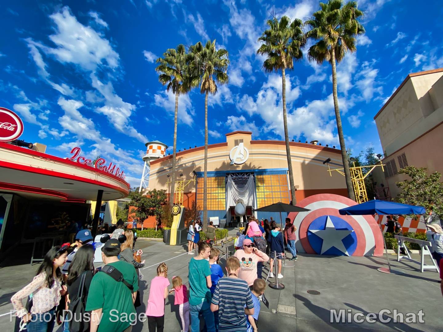 , Disneyland Update: New Parade, Food, & Chewie This Week!