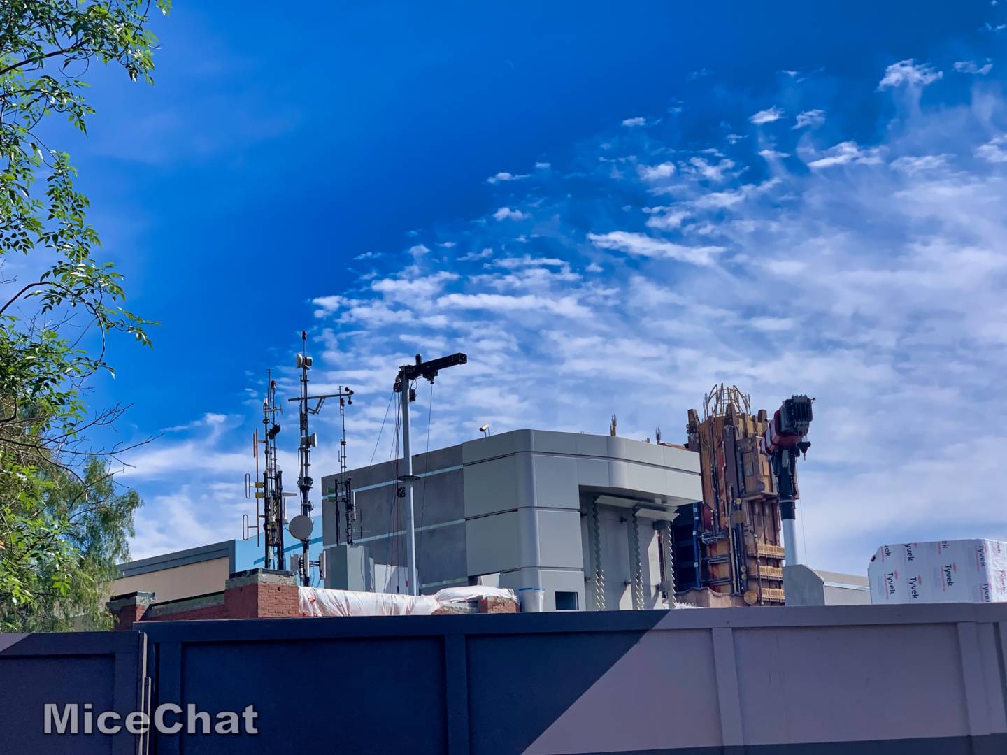 , Disneyland Update – Parade Magic (or Tragic) & Food Too