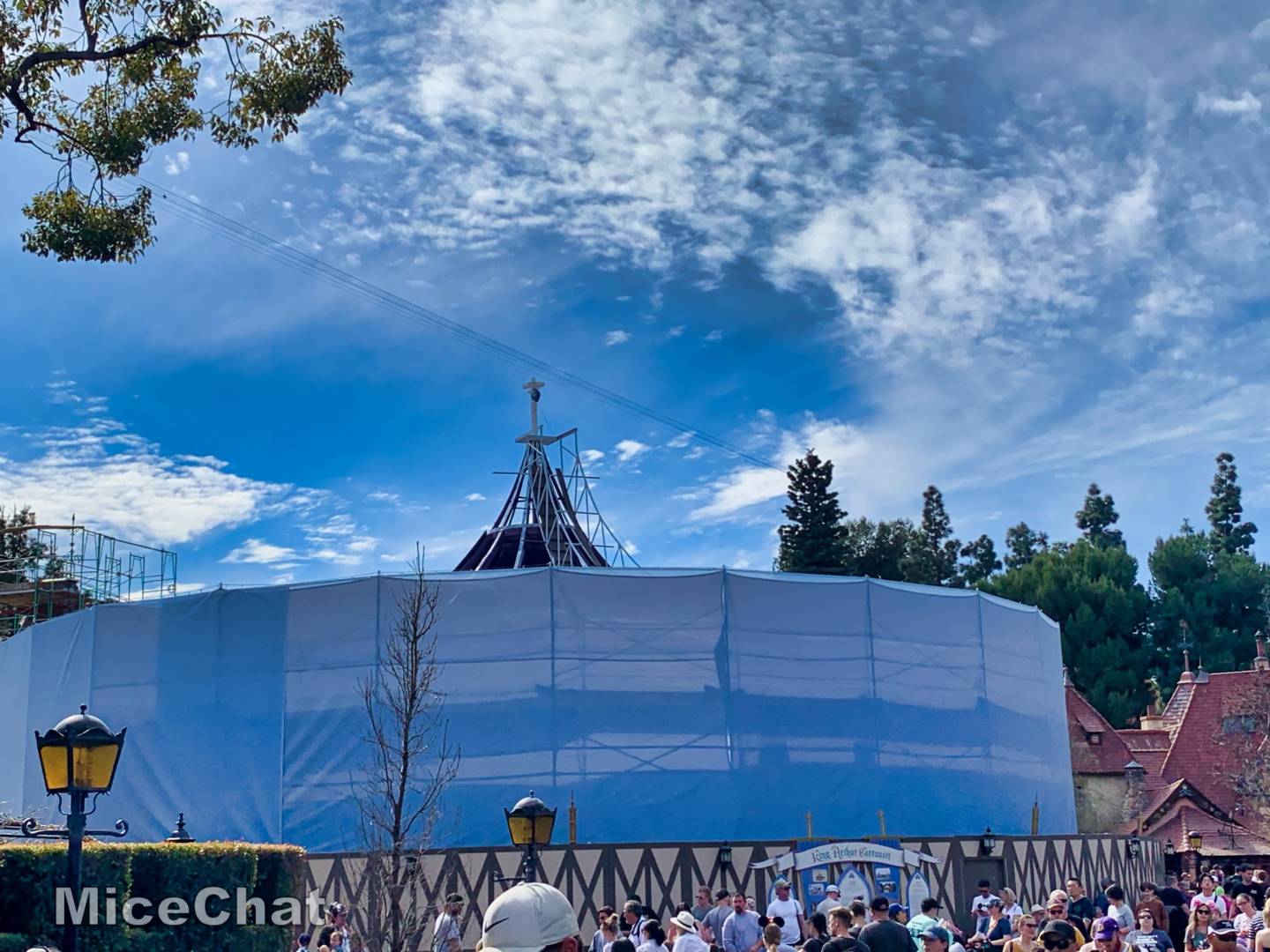 , Disneyland Update &#8211; Parade Magic (or Tragic) &#038; Food Too