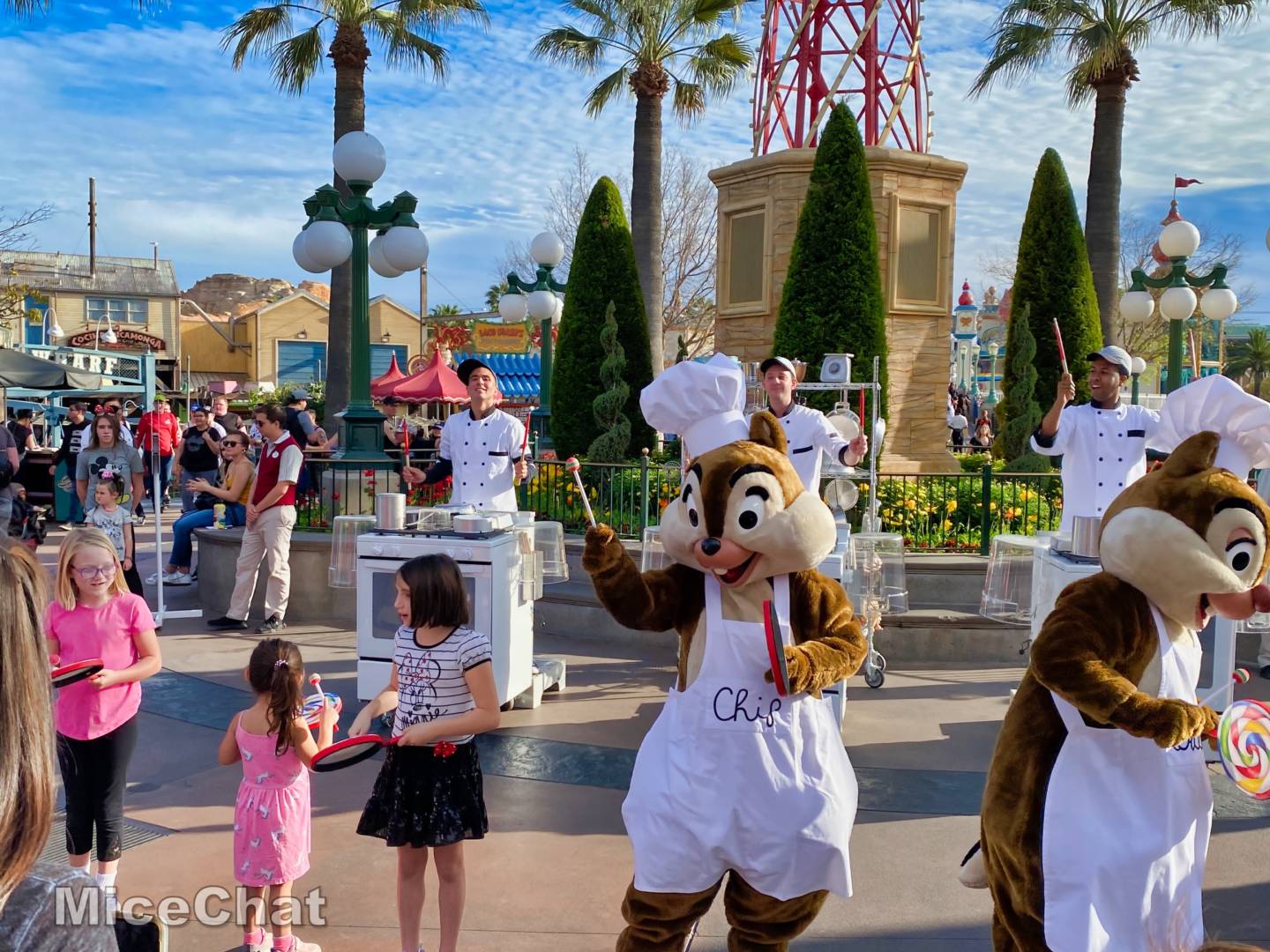 , Disneyland Update – Parade Magic (or Tragic) & Food Too