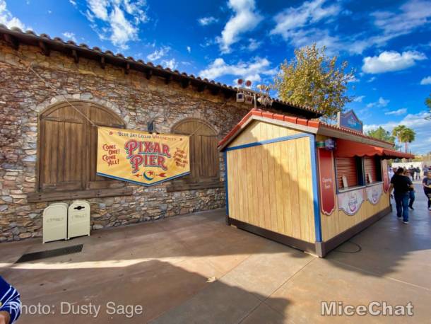 , Disneyland Update: New Parade, Food, & Chewie This Week!