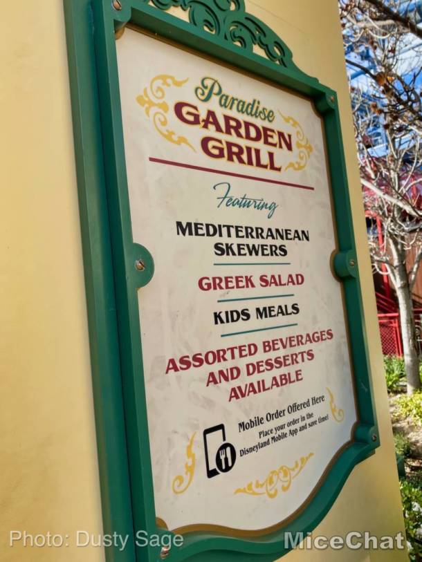 , Disneyland Update: New Parade, Food, & Chewie This Week!