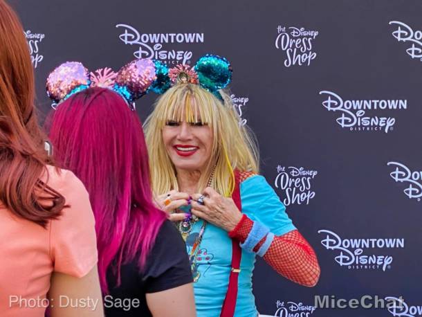 , Disneyland Update: New Parade, Food, & Chewie This Week!