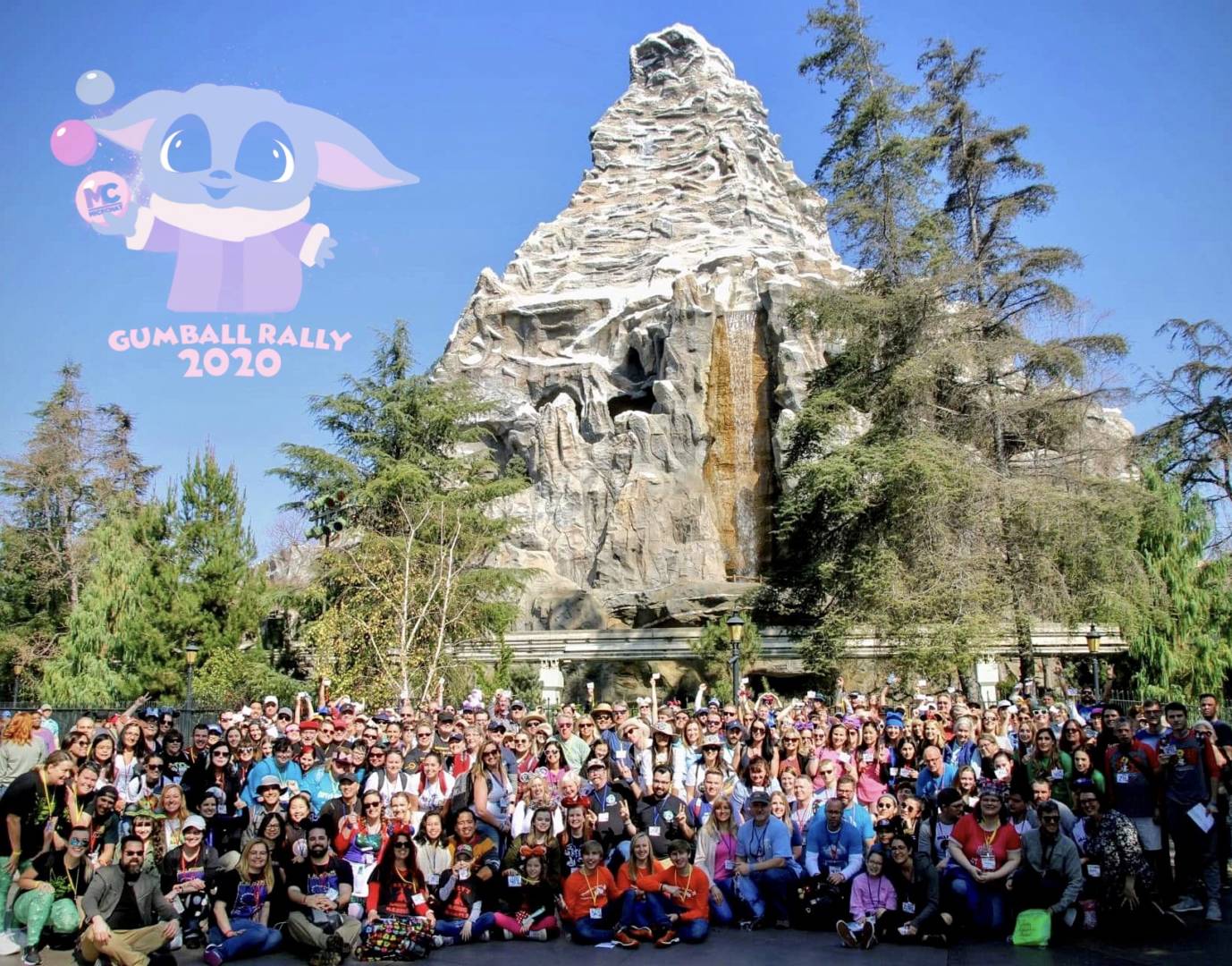 Disneyland, Disneyland Update: Sparks Fly as Holiday Hearts Arrive