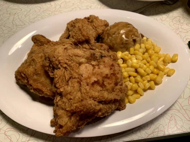 , 50’s Prime Time Cafe: A Dining Experience Where Family Comes Included