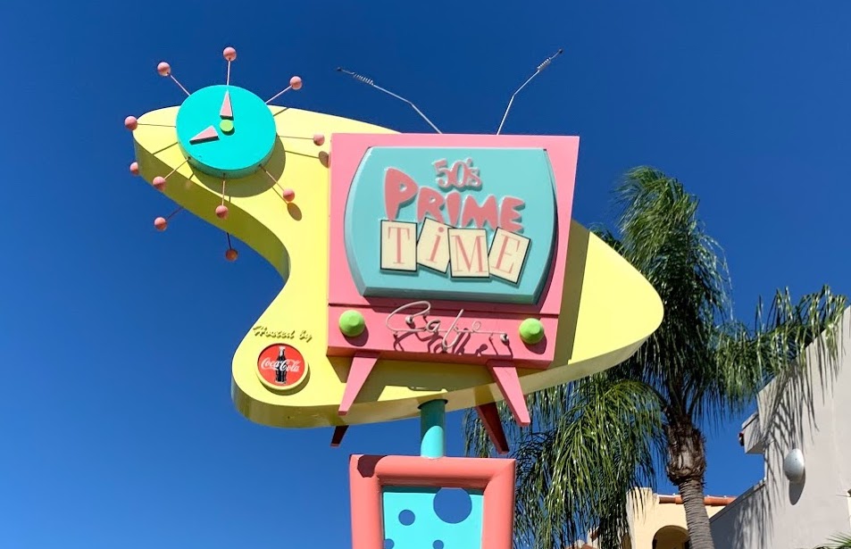 50’s Prime Time Cafe: A Dining Experience Where Family Comes Included