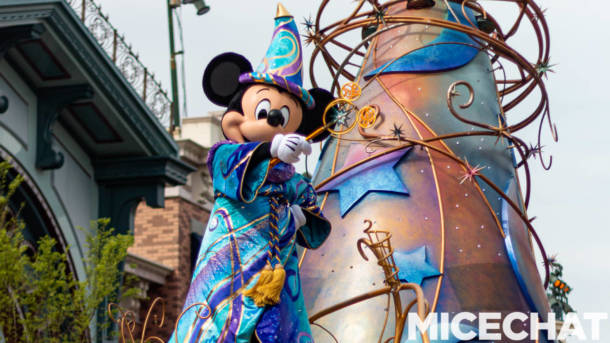 Magic Happens Parade, Disneyland&#8217;s Magic Happens Parade Returns &#8211; Essential Guide!