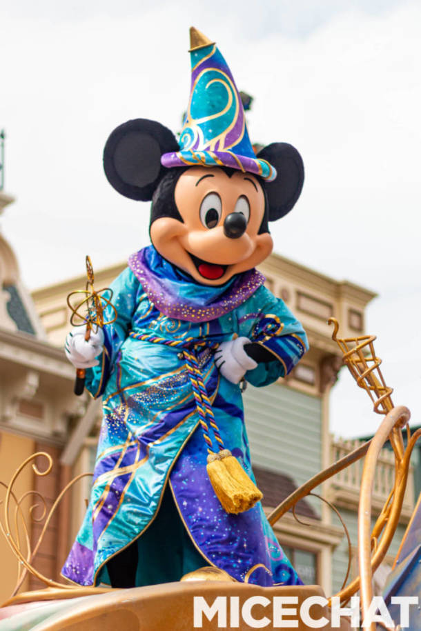 Magic Happens Parade, Disneyland&#8217;s Magic Happens Parade Returns &#8211; Essential Guide!