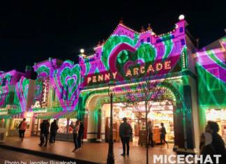 Feel the Love at Disneyland After Dark Sweethearts’ Nite