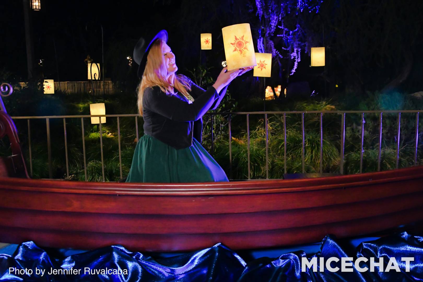 , Feel the Love at Disneyland After Dark Sweethearts&#8217; Nite