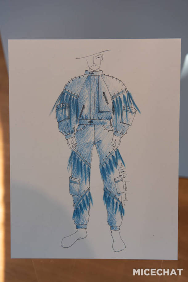 , Disney Store Takeover – Fashion Institute Makes Frozen Magic