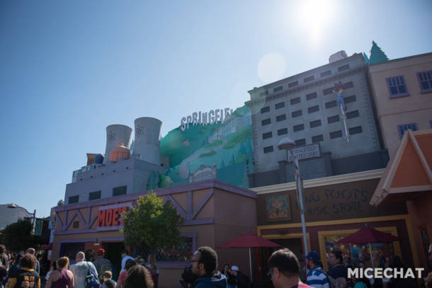 Universal Hollywood, Universal Studios Hollywood – Pets Unleashed & Nintendo Rising