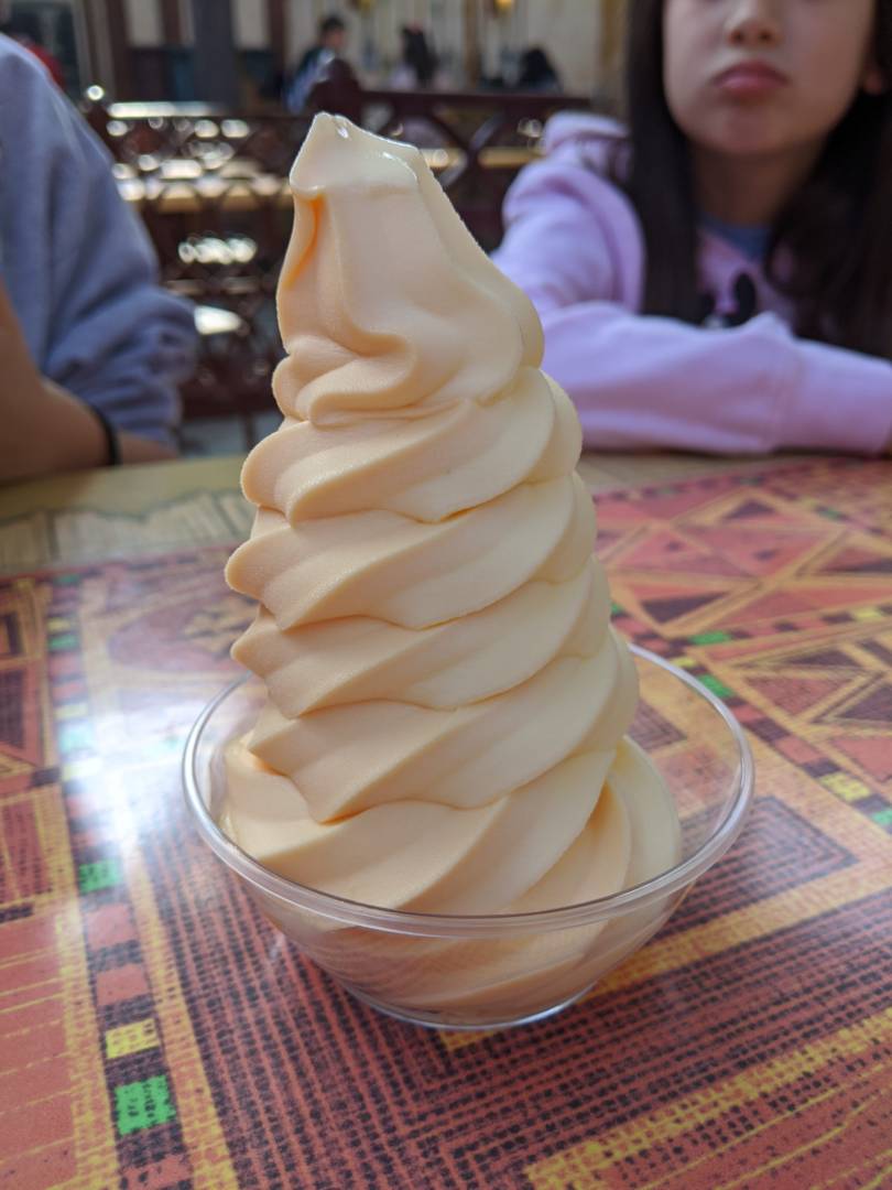 , The 5 Disneyland Foods We Crave