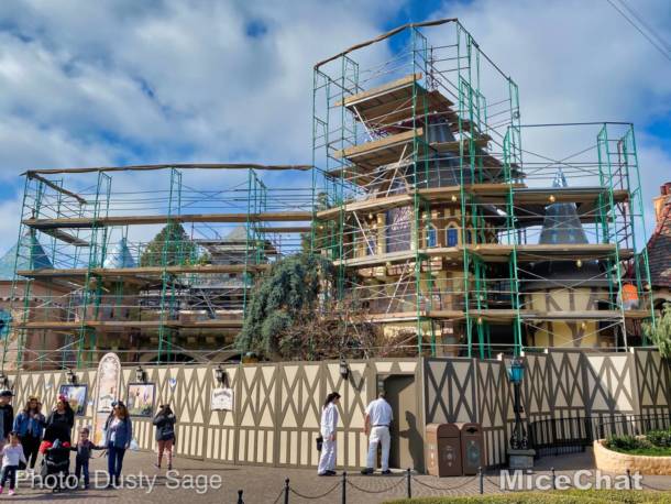 , Disneyland Update – Spring Fling and Virus Things