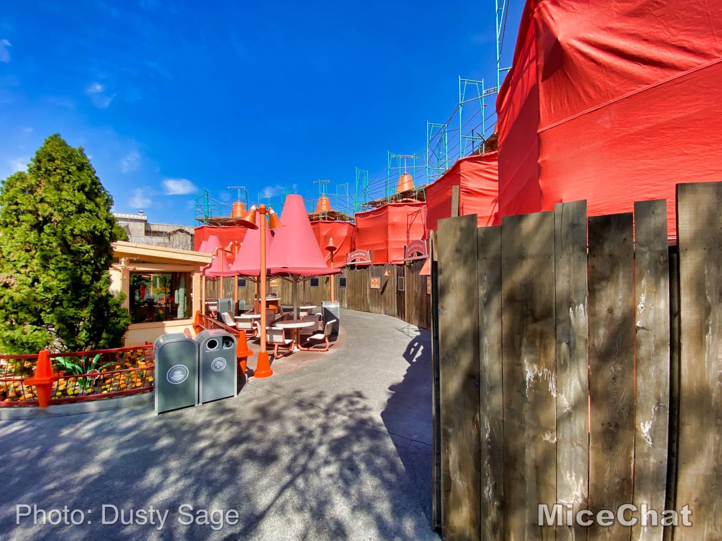 , Disneyland Update – Spring Fling and Virus Things