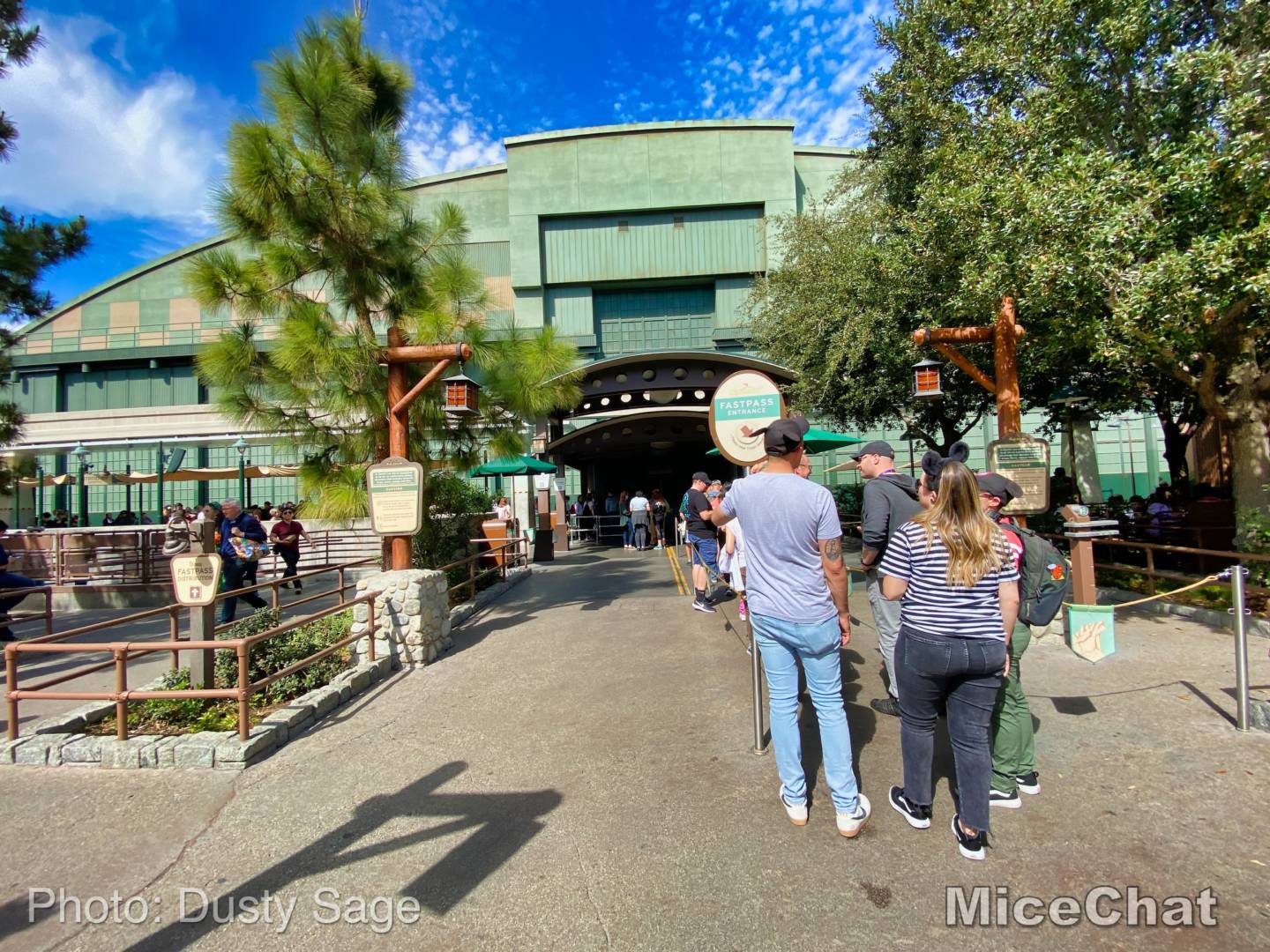 , Disneyland Update – Spring Fling and Virus Things