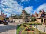 Disneyland-news-fantasyland-snow-white-distance