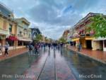 Disneyland-news-main-street-crowds-3