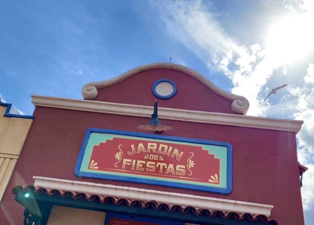 Epcot Flower and Garden, EPCOT Blooms Again for Flower & Garden Festival 2020!