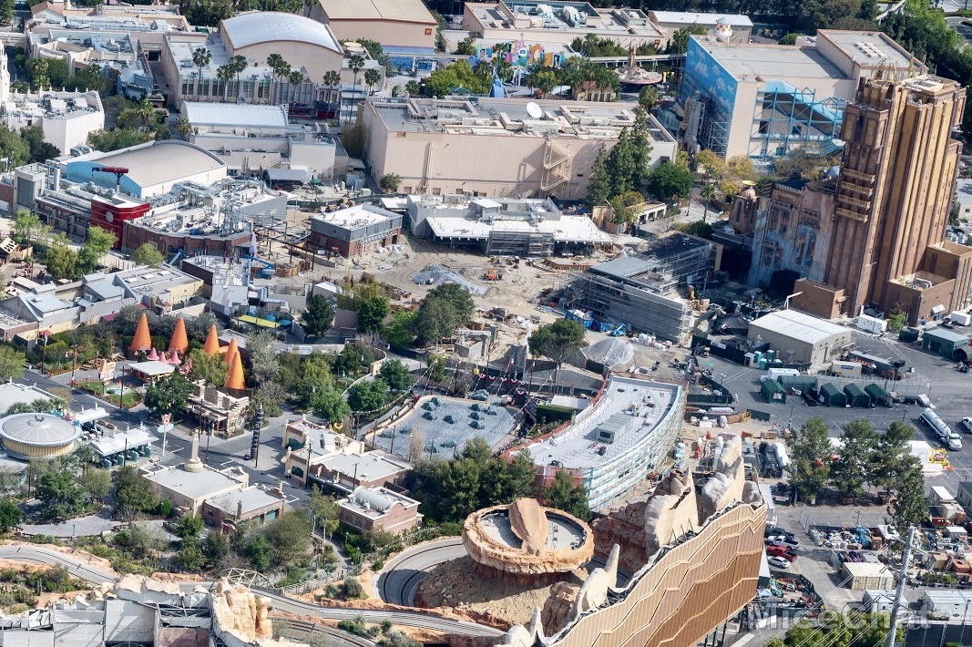 , Disneyland Update Gets High &#8211; Above the Parks &#038; When They Could Reopen