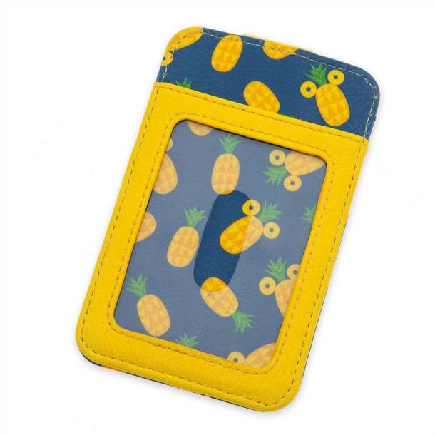 The ID window on the Mickey Mouse Pineapple Card Case