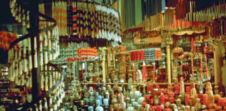 Disneyland Candle Shop, Yesterland