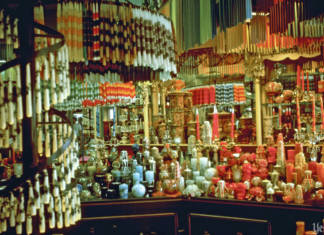 Disneyland Candle Shop, Yesterland