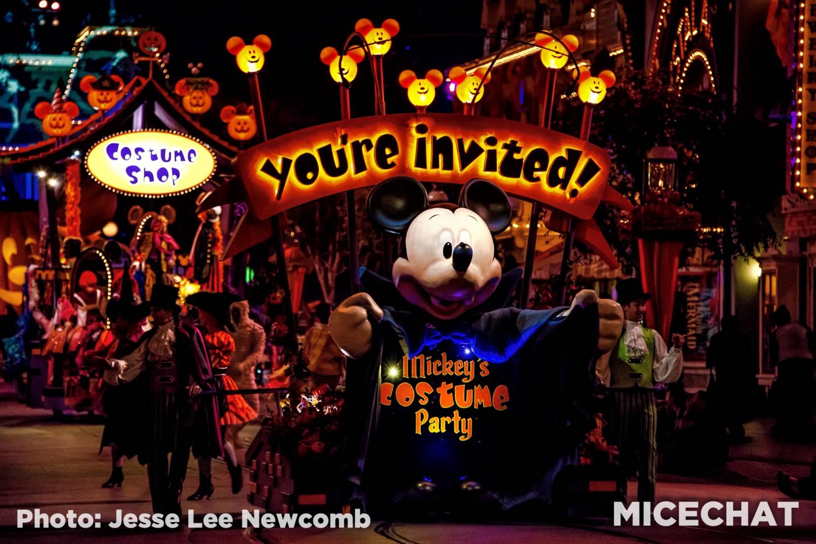 , Disneyland Update – Embracing The Spooky Season
