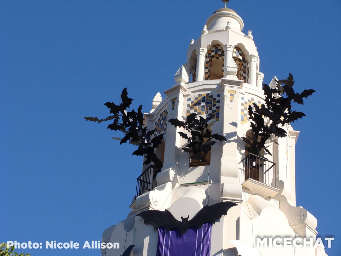 , Disneyland Update &#8211; Embracing The Spooky Season