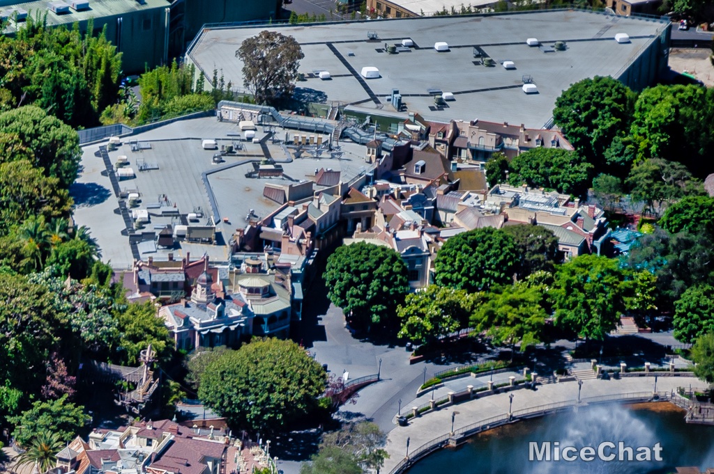 , Disneyland Update – Reopening Questions, Aerial Photos, Splash Concerns
