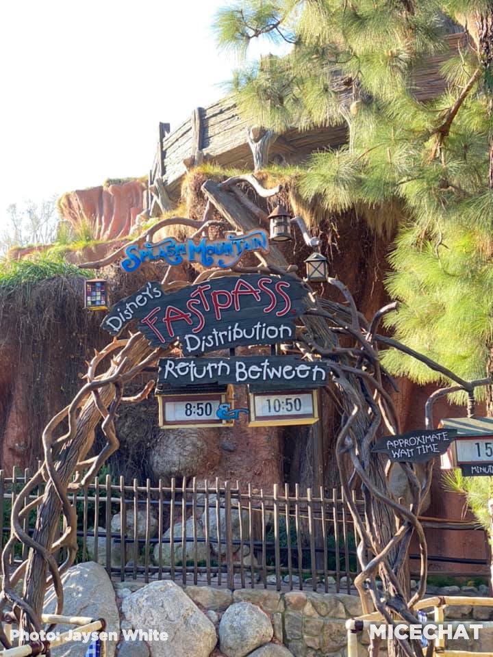 , Disneyland Update! Splash Down, Closures & New Aerial Photos