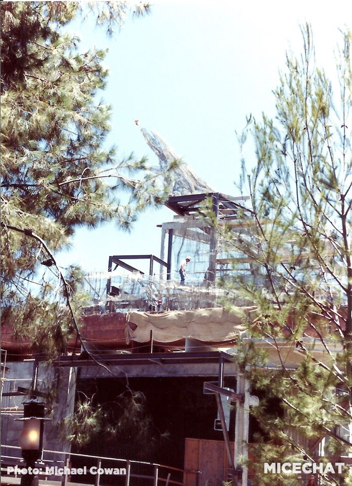 , Disneyland Update! Splash Down, Closures & New Aerial Photos