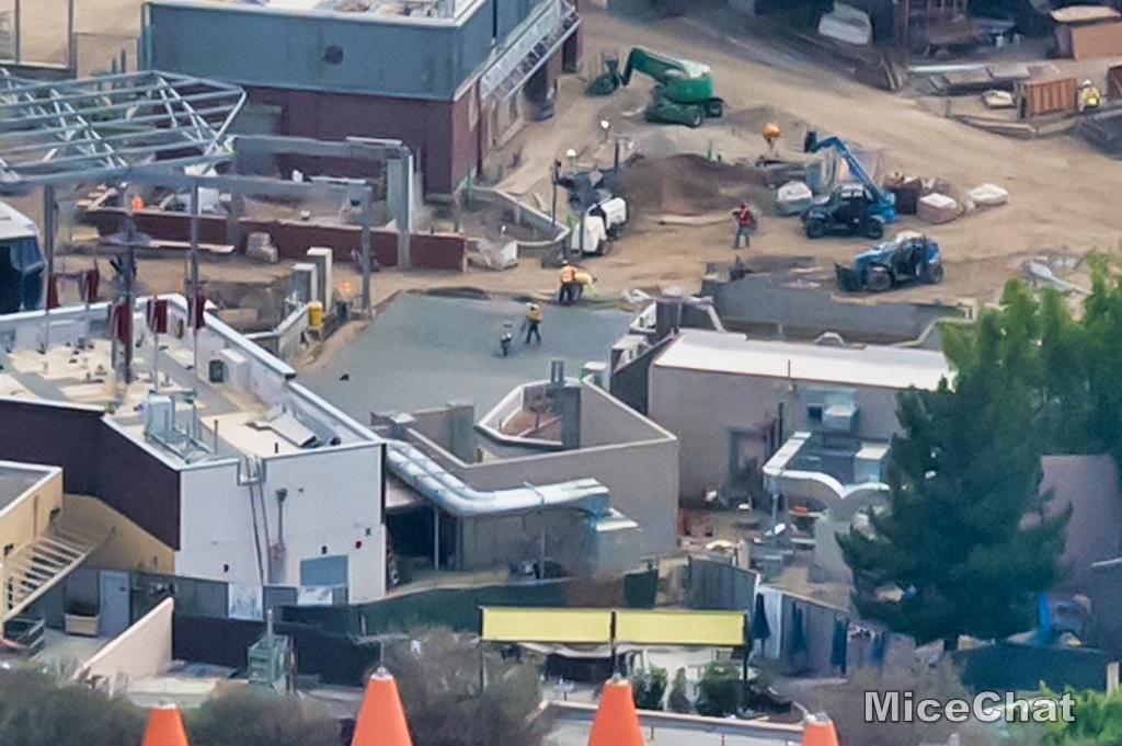 , Disneyland Update &#8211; It&#8217;s Beginning to Look a Lot Like Progress