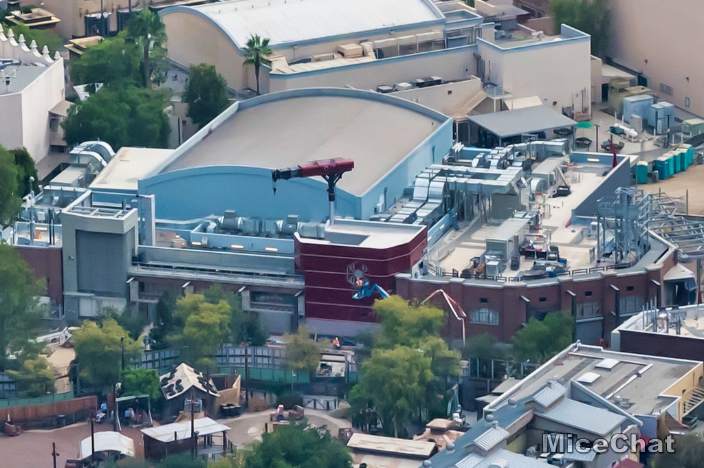 , Disneyland Update &#8211; It&#8217;s Beginning to Look a Lot Like Progress