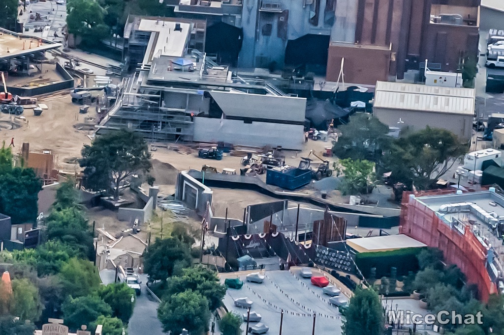 , Disneyland Update – It’s Beginning to Look a Lot Like Progress