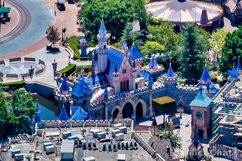 , Disneyland Update – Popping In and Bugging Out