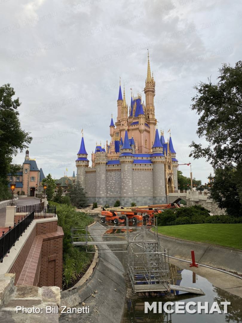 , New Blue For You &#8211; Magic Kingdom Castle Makeover in Detail