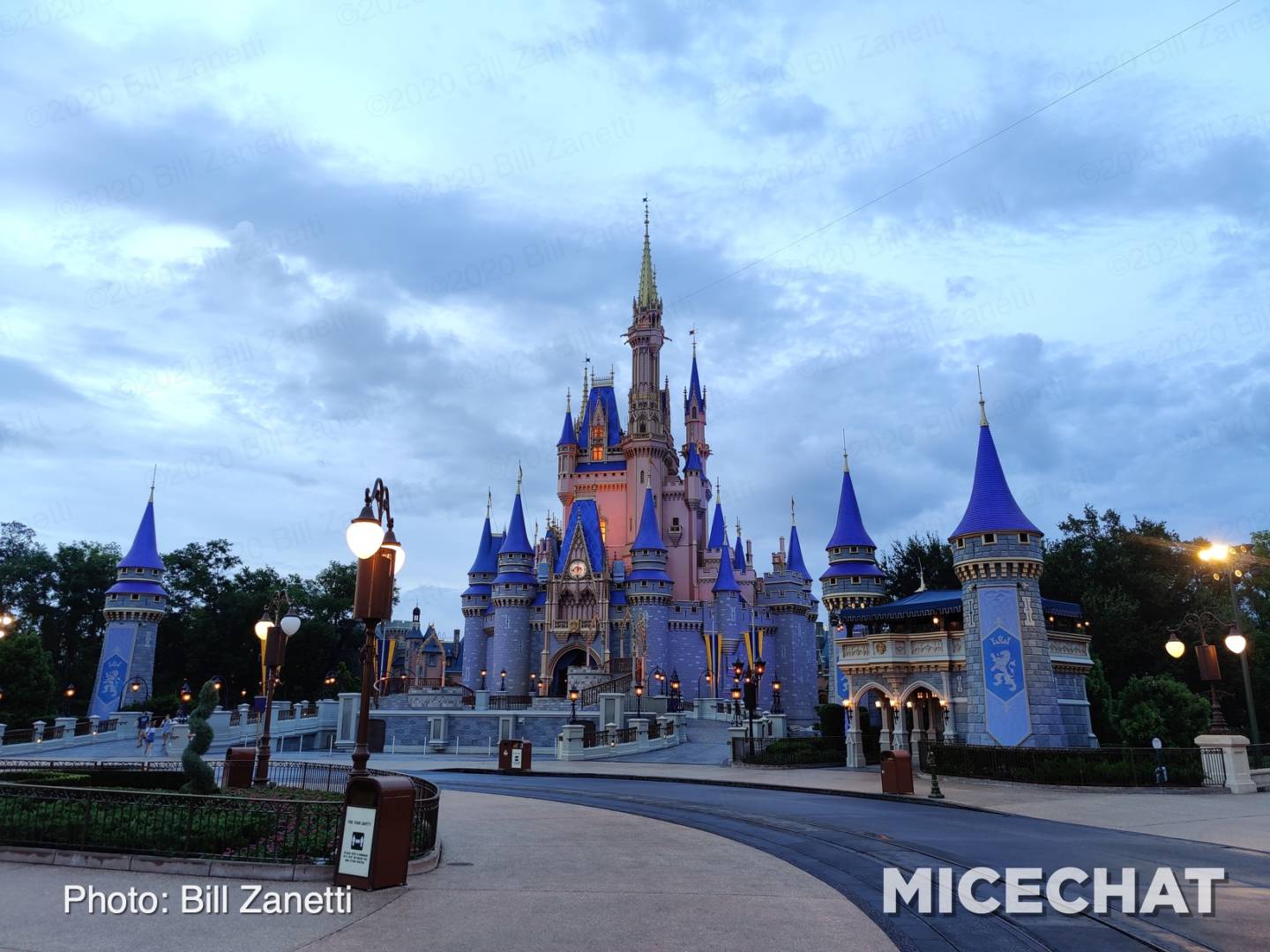 , New Blue For You &#8211; Magic Kingdom Castle Makeover in Detail