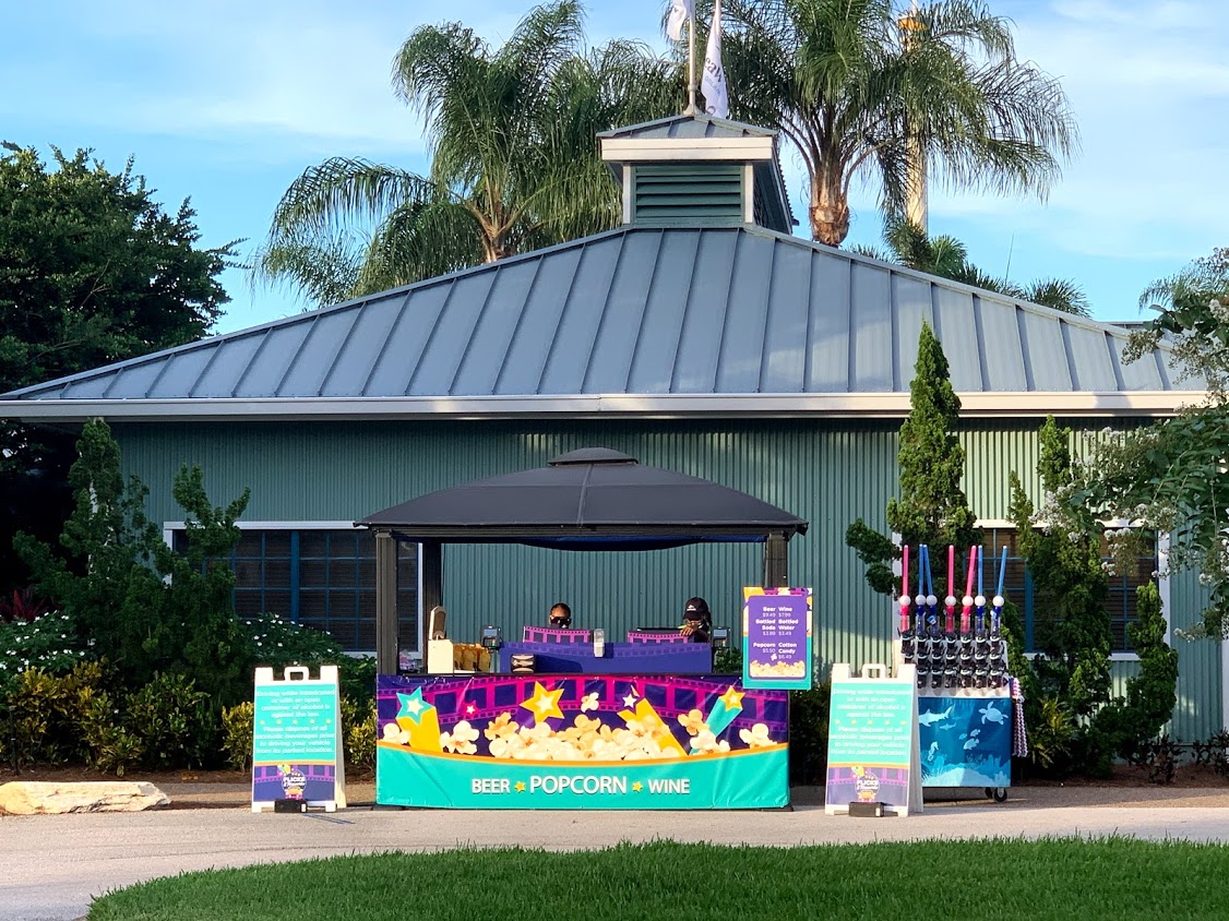 , SeaWorld Adds Nighttime Shows, Flicks & Fireworks