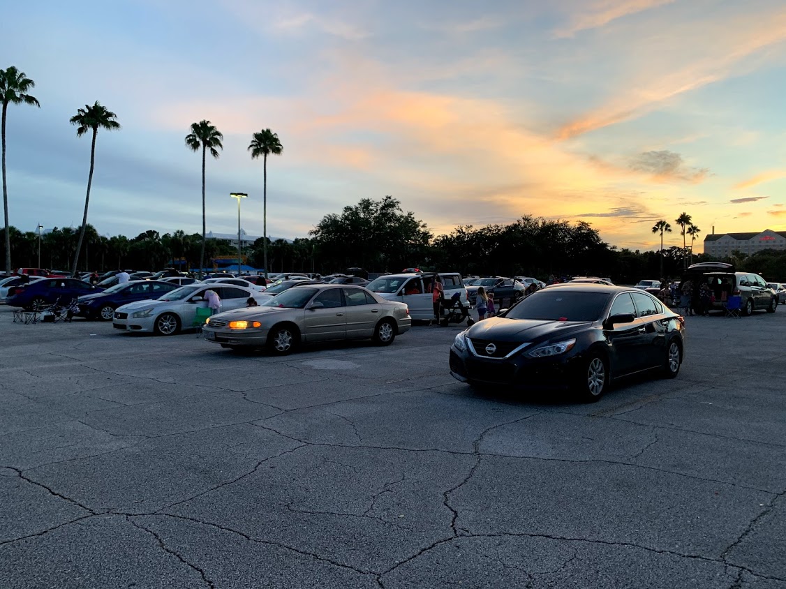 , SeaWorld Adds Nighttime Shows, Flicks & Fireworks
