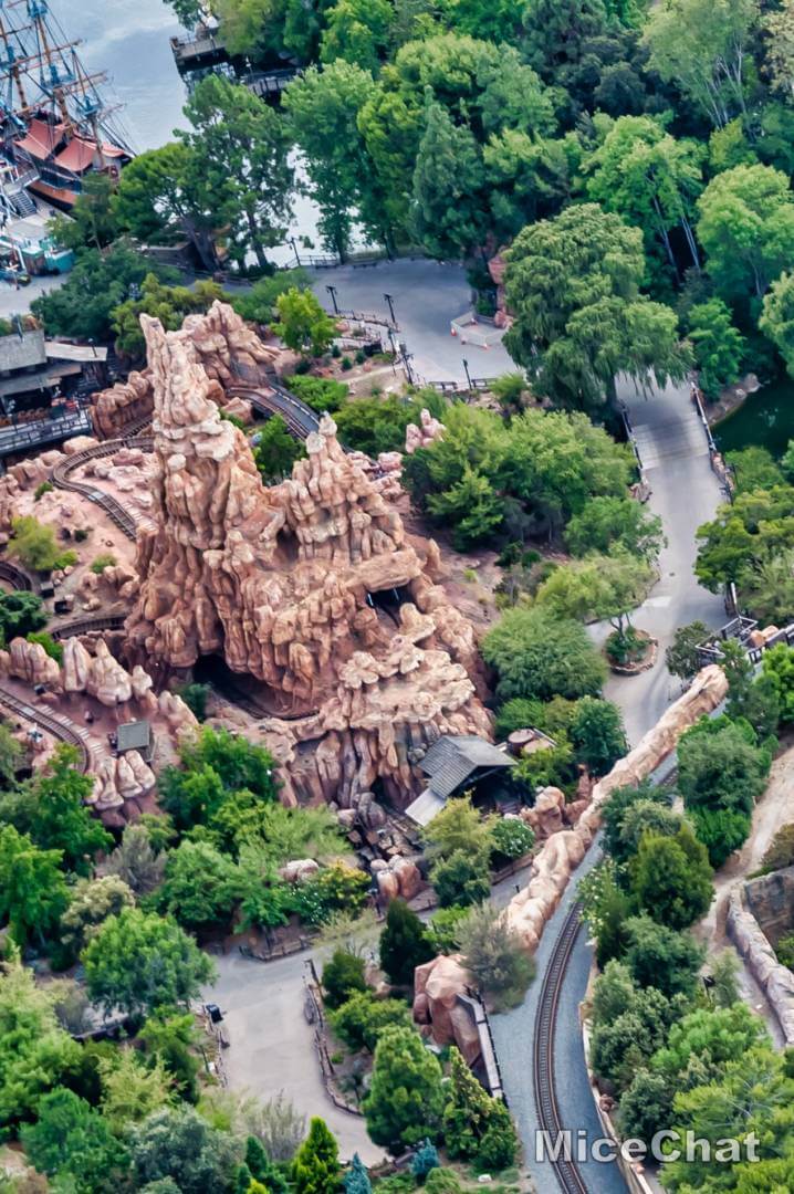 , Disneyland Update! Opportunity Knocks For Disneyland