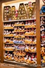 Downtown Disney world of disney Play Wall-micechat