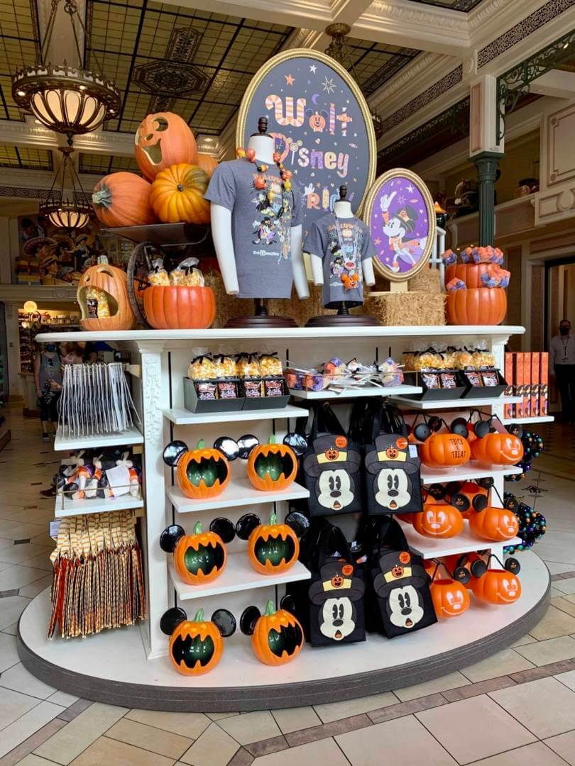 , Walt Disney World Update – Pumpkins in a Lonely Kingdom