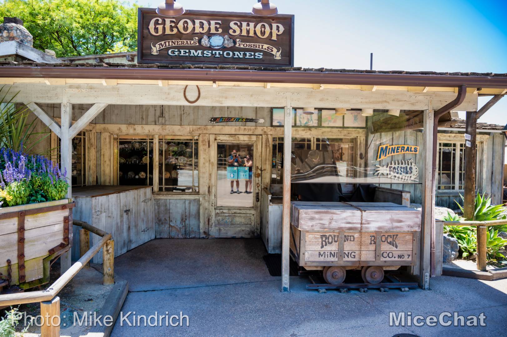 , Disneyland Update – The Other Shoe is About to Drop
