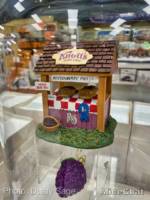 Taste of Knotts-Merchandise Dept 56 Boysenberry Pie Stand-micechat