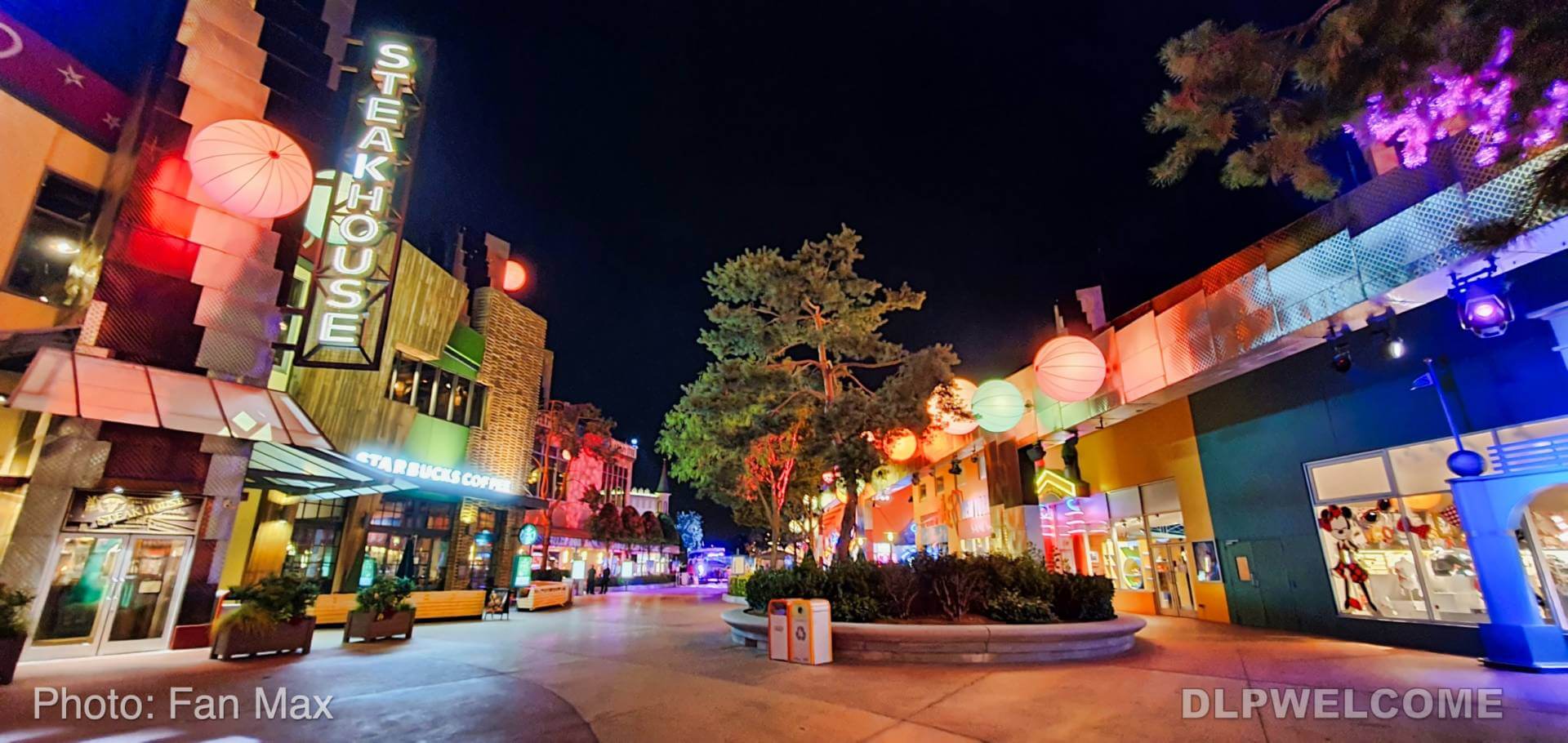 , Disneyland Paris Update: Halloween Happens, Crowds Don’t