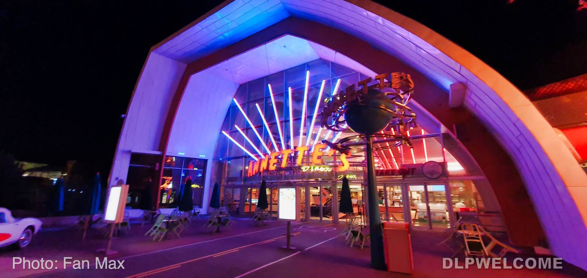 , Disneyland Paris Update: Halloween Happens, Crowds Don’t