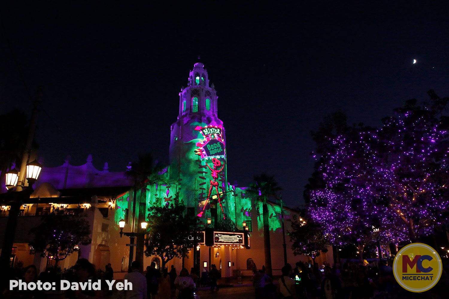 , Disneyland Update &#8211; Spooky Skies Over An Empty Kingdom