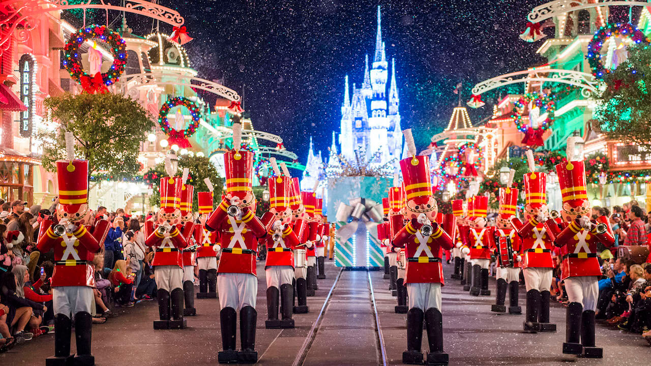 Florida theme park holiday celebrations - Walt Disney World